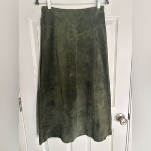 Marshall Fields Olive Suede A-Line Skirt, Size 4